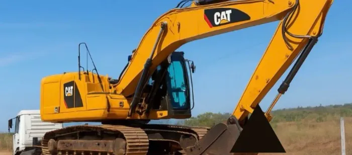 Escavadeira hidráulica caterpilar CAT 320C à venda