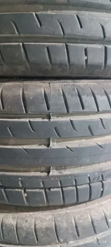 Pneus Continental ExtremeContact 215/45 R17
