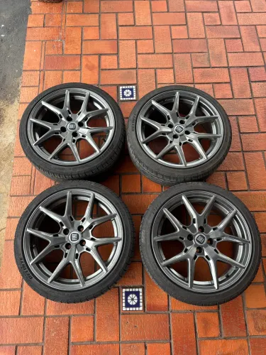 RODAS ARO 17 4x99 BAR SAMPSON + PNEU DELINT DH2 205/40/17