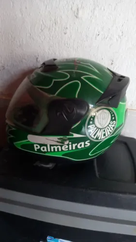 Capacete pra moto