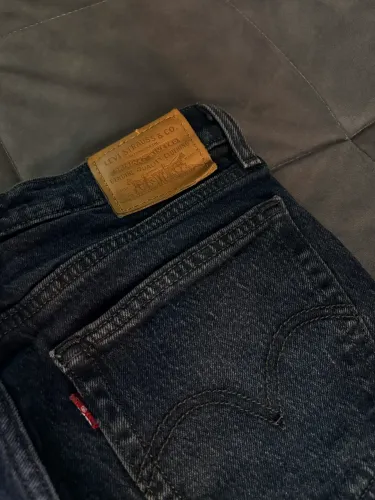 Jeans Levis - Novo