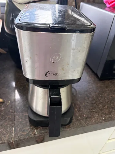 Cafeteira Oster jarra inoxidável