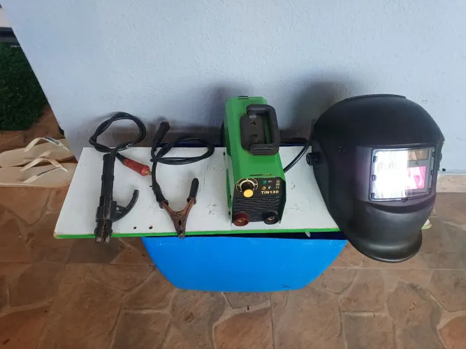 Maquina Inverssora de solda trato tin 130amp