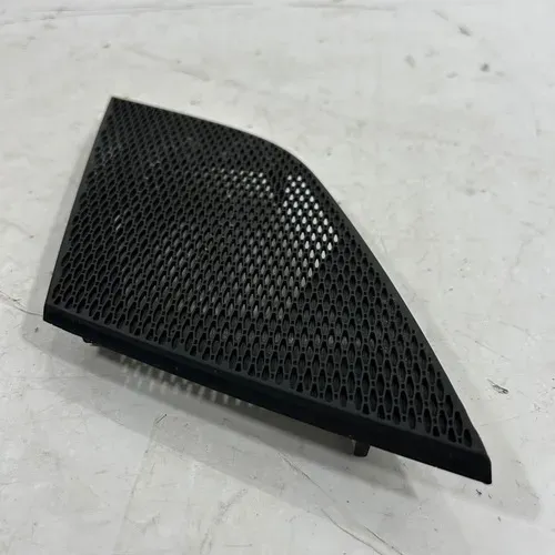 Tela Auto Falante Painel Direito Jeep Renegade 2018 a 2021 Preto