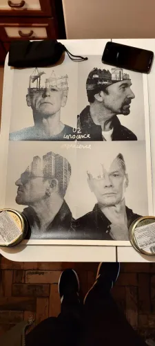 Posters.oficial do U2