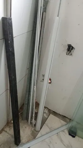 Box de vidro pra banheiro de um 1,30