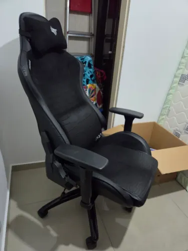 Cadeira Gamer Pichau Donek Pro - Black - Ergonômica e Super Conservada