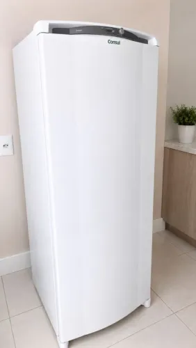 FREEZER VERTICAL CONSUL 246L