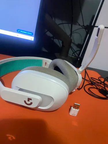 Headset Logitech G522 (LEIA DESCRIÇÃO)