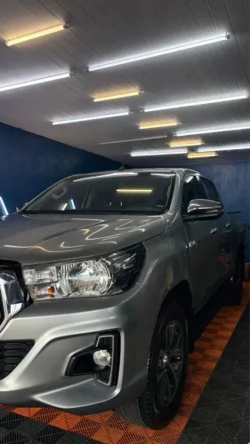 Toyota Hilux CD SRV 4X4 2.8 TDI Diesel Aut. 2020