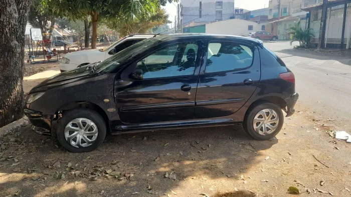Peugeot 206 Selection/ Sensation 1.0 16V 3P 2004
