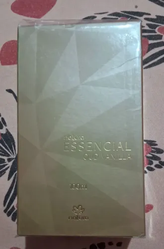 Perfume Essencial Oud Vanilla