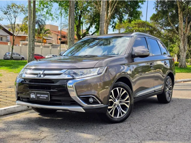 Mitsubishi Outlander Comfort 2.0 16V Aut. 2018