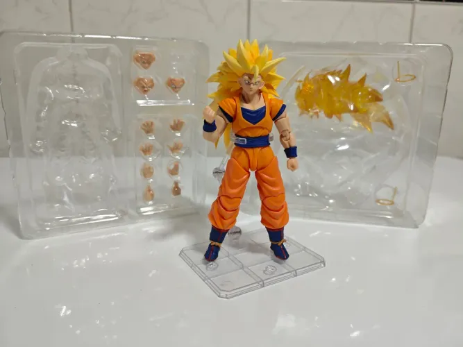 Goku SSJ3 Neokong estúdio completo - Super Saiyan 3