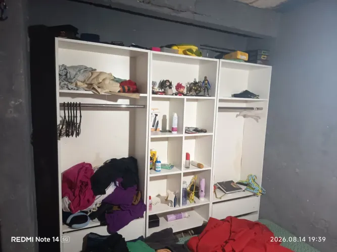 Vendo guarda roupa
