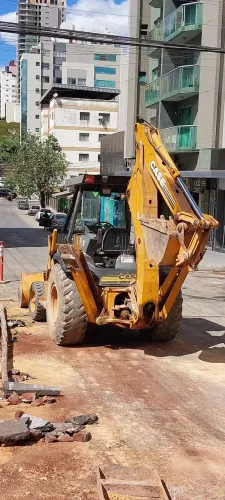 RetroesCavadeira case 580L