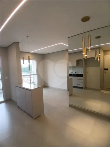Apartamento no Pallazzio Italia  53m²| 2 dormitórios| varanda gourmet| Rua Vale do Ribeira