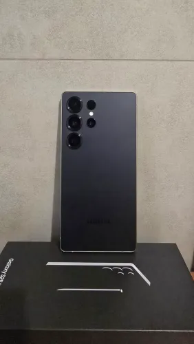 S25 ultra 256gb titânio preto 4 meses de uso