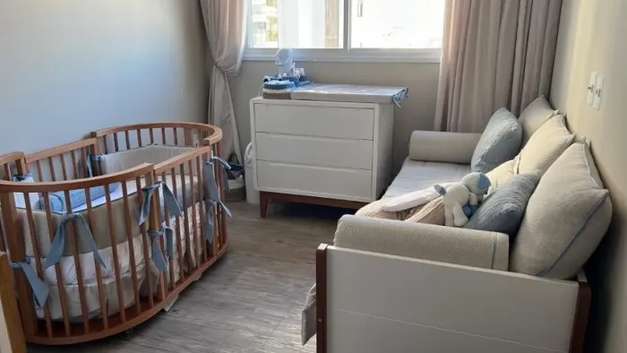Kit Quarto bebê- Berço evolutivo, cama auxiliar e cômoda