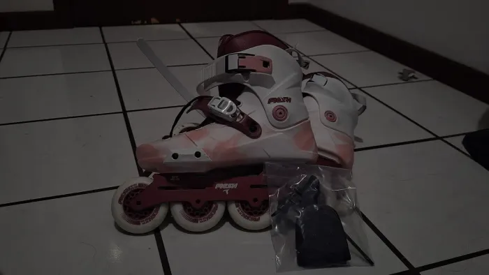 Patins Traxart Meshe Freestyle PROFISSIONAL | ABEC-9 | Base Alumínio CNC