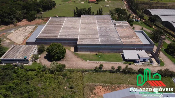GALPÃO COM TERRENO 26.000,00M2 E 9.500,00M2 CONSTRUÍDA JUNTO KARTÓDROMO ITÚ