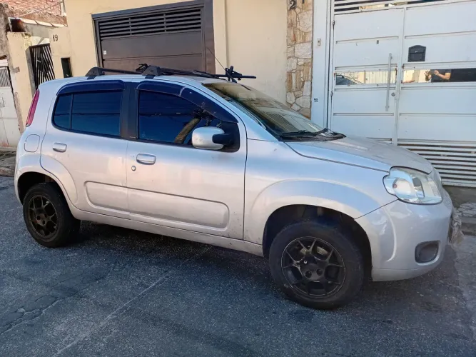 Fiat Uno Vivace/rua 1.0 EVO Fire Flex 8V 5P 2012