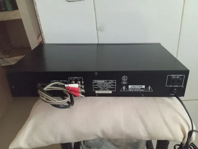 Amplificador Fisher EQ íntegro serigrafia funcionando perfeitamente