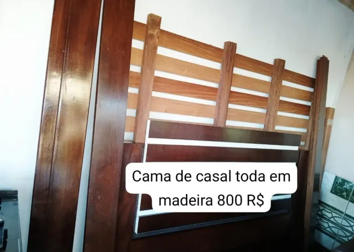 Vende - Se Uma Cama e Um Rack.