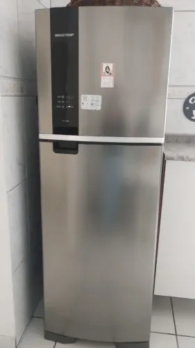 VENDE GELADEIRA BRASTEMP SEMI NOVA