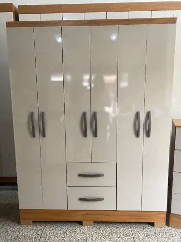 Guarda Roupa Solteiro 6 Portas e 2 Gavetas, Novo, Entrego