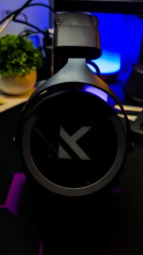 Headset Mchose X9 com almofadas extras ?