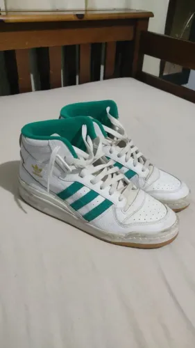 Tênis Adidas Fórum Mid Verde e branco original