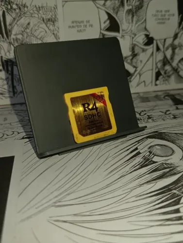 OPORTUNIDADE | R4 Gold Nintendo DS com Jogos Clássicos