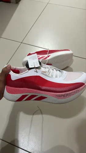 Tenis de corrida adidas hyperboost Edge