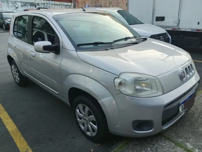 Fiat Uno Vivace/rua 1.0 EVO Fire Flex 8V 5P 2014