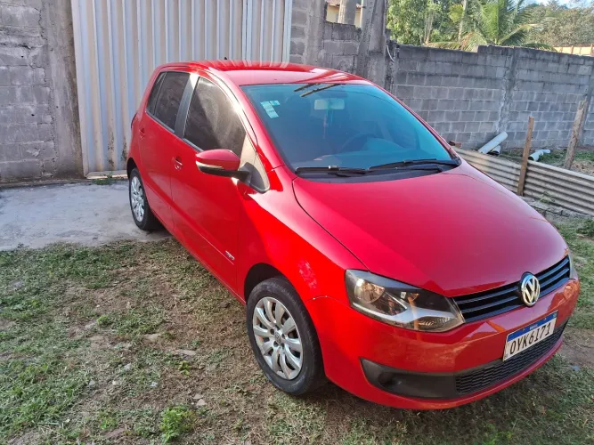 Volkswagen Fox 1.0 MI Total Flex 8V 5P 2014