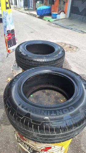 Pneu seminovo 600