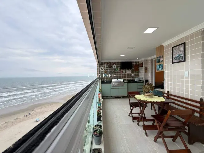 Apartamento FRENTE MAR com 3 dormitórios e elevador privativo à venda, 111 m² por R$ 1.490