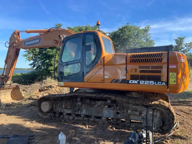 Escavadeira Hidráulica Doosan Dx225lca