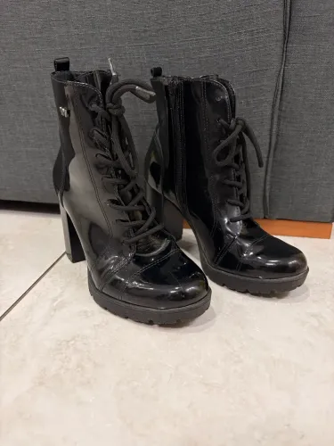 Bota preta Via Marte - TAM 35