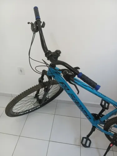 Bicicleta seminova em perfeito estado pouco tempo de uso