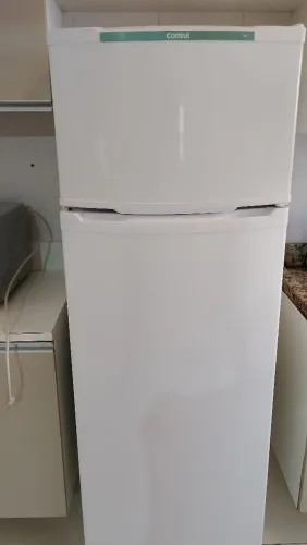 Geladeira Consul Duplex 334L Semi Nova - Motor Zerado pouco uso leia a descrição.