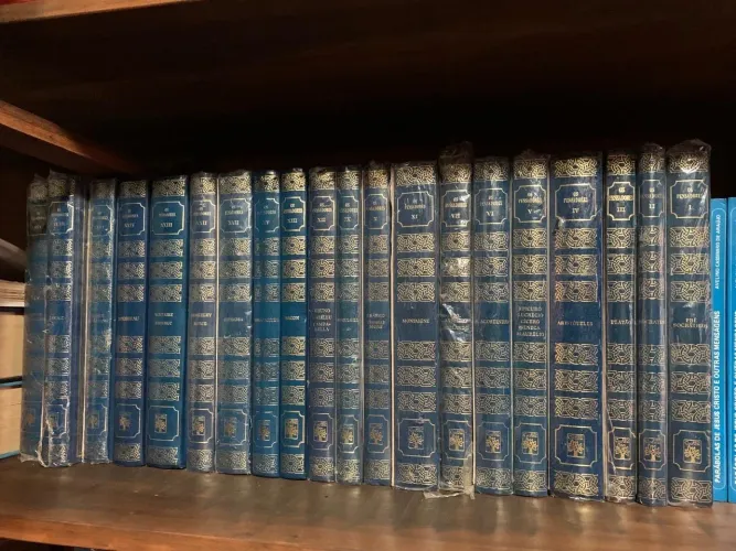 Os pensadores - 20 livros de 50 - todos embalados