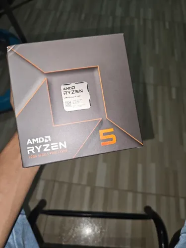 Ryzen 5 7600