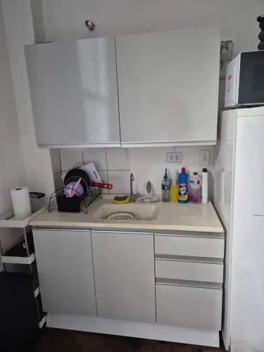 Gabinete de cozinha Madesa 100% MDF com pia e torneira + aéreo 1.20m
