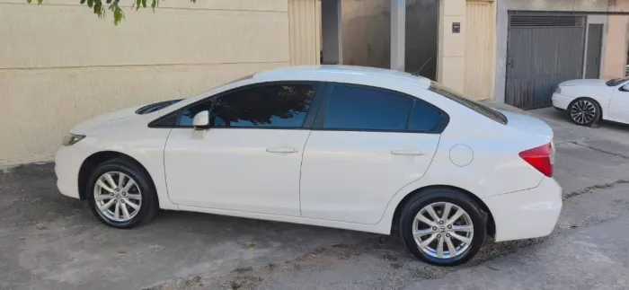 Honda Civic Sedan LXS 1.8/1.8 Flex 16V Aut. 4P 2014