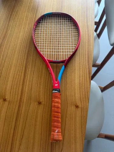 Raquete Yonex VCore Feel
