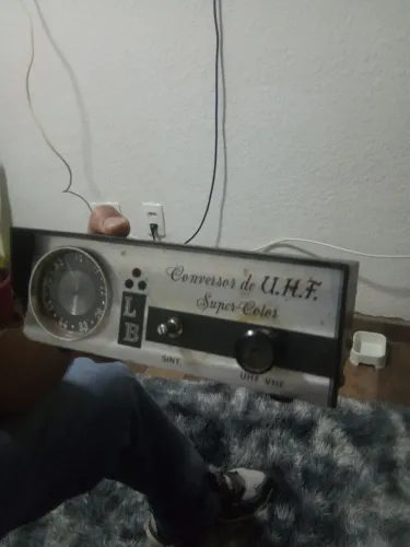 CONVERSOR COLORIDO DE TV UHF RARIDADE