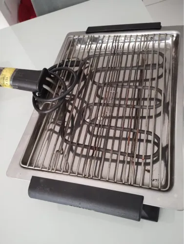 Churrasqueira elétrica 