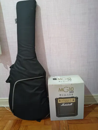 Vendo Guitarra + amplificador